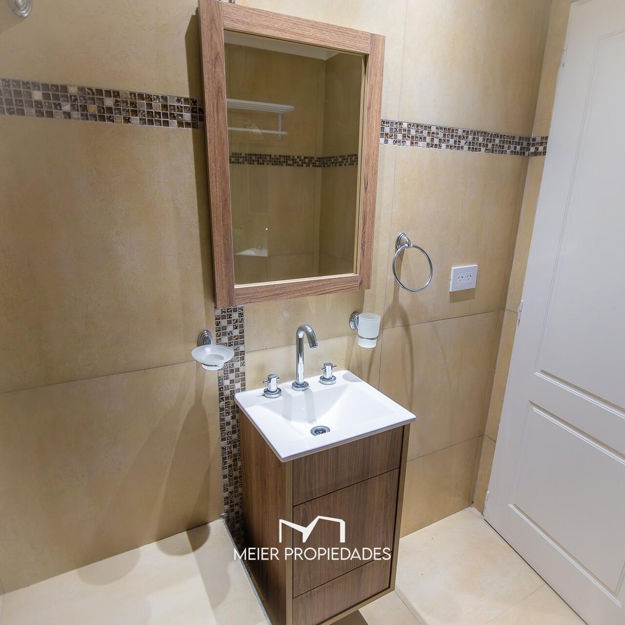 Monoambiente en Villa Luzuriaga Reciclado a nuevo Equipamiento Premium - Imagen 4