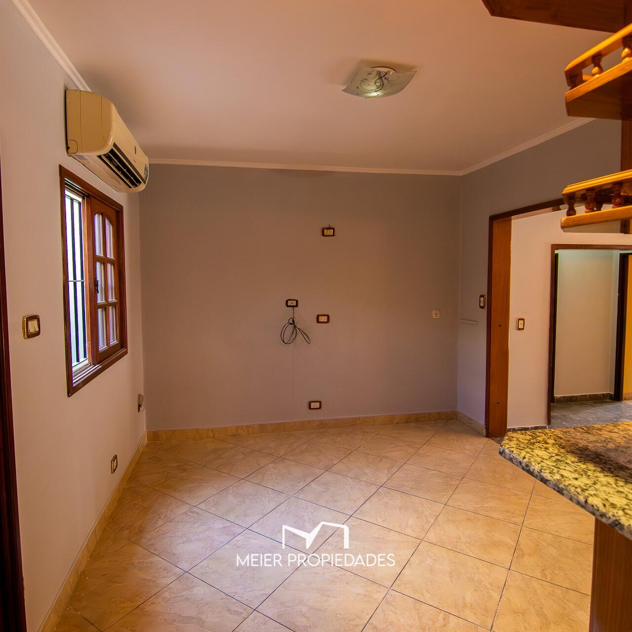 Hermoso Chalet en Isidro Casanova - Ideal 2 Familias - Valor en Oportunidad! - Imagen 5
