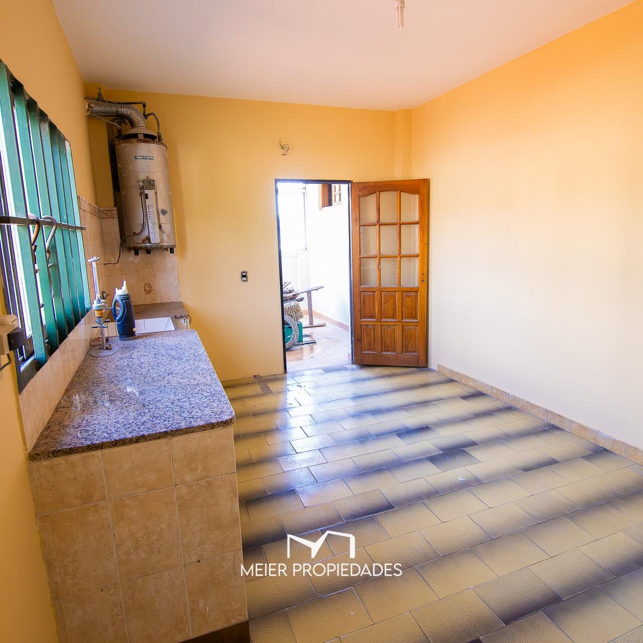 Hermoso Chalet en Isidro Casanova - Ideal 2 Familias - Valor en Oportunidad! - Imagen 12