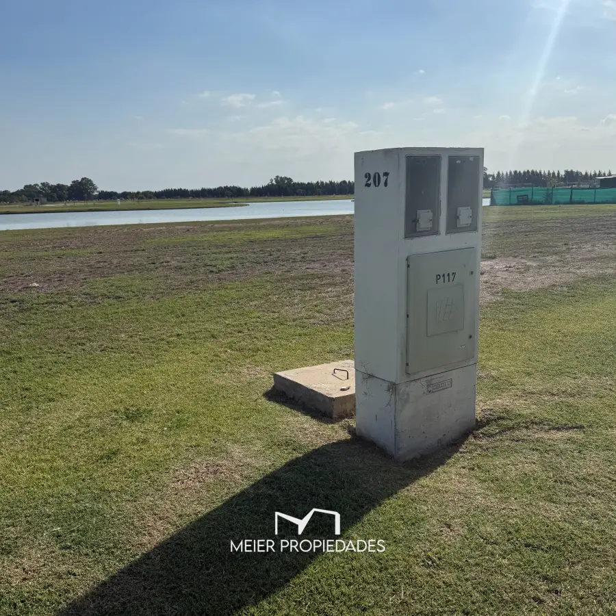 Lote en Barrio "Las Victorias" Canning - AL LAGO - 823 M2 LOTE: 207 - Imagen 2