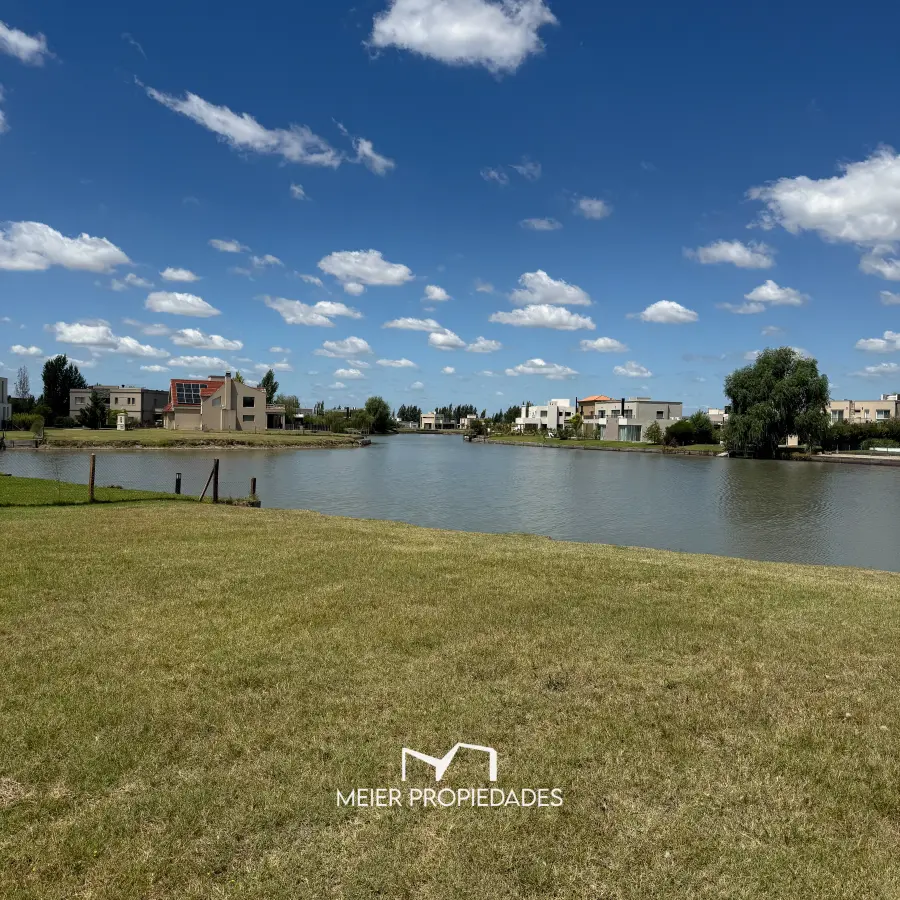 Lote en Barrio "Lagos de San Eliseo" Canning - AL LAGO - 840 M2  - LOTE: 222 - Imagen 4