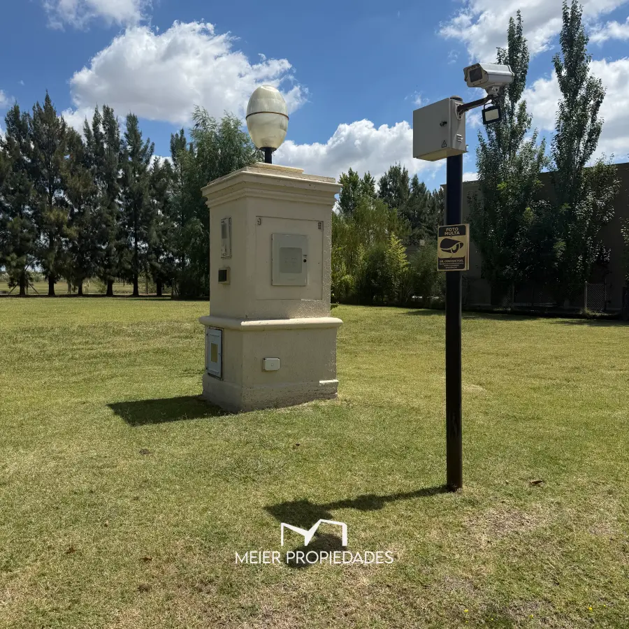 Lote en Barrio "Lagos de San Eliseo" Canning - Permetral - 793 M2 - LOTE: 8 - Imagen 2