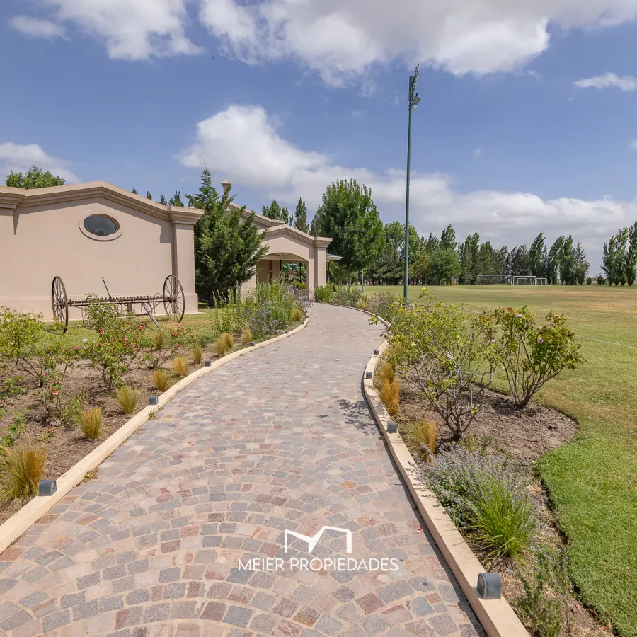 Lote en Barrio "Lagos de San Eliseo" Canning - Permetral - 793 M2 - LOTE: 8 - Imagen 11