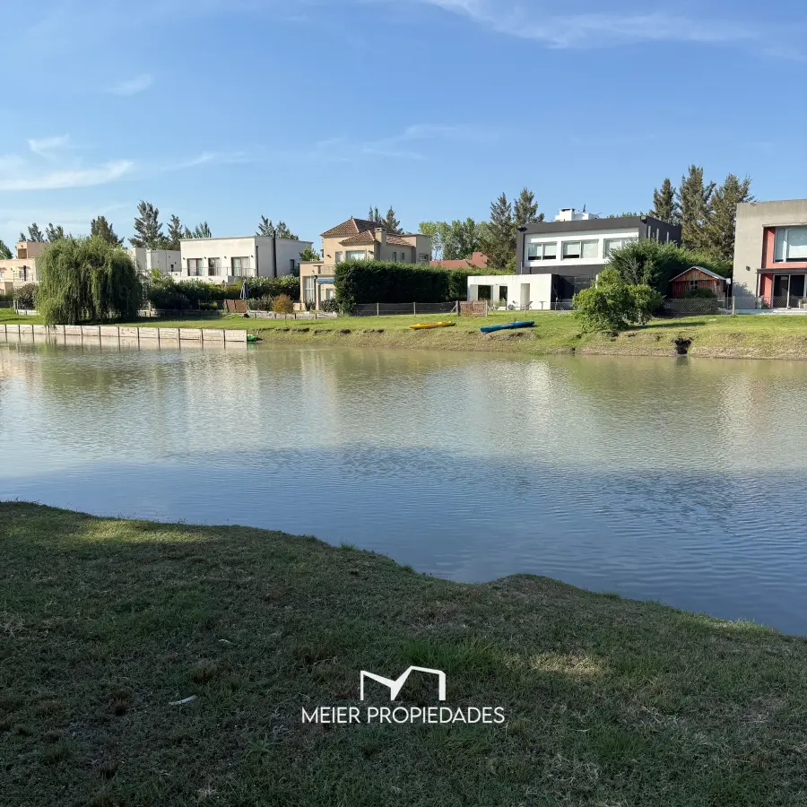 Lote en Barrio "El Principado"  849 M2 - AL LAGO - LOTE: 22 - Imagen 6