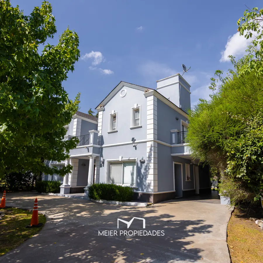 Residencia de Categoría en San Eliseo Golf & Country Club. - Imagen 2