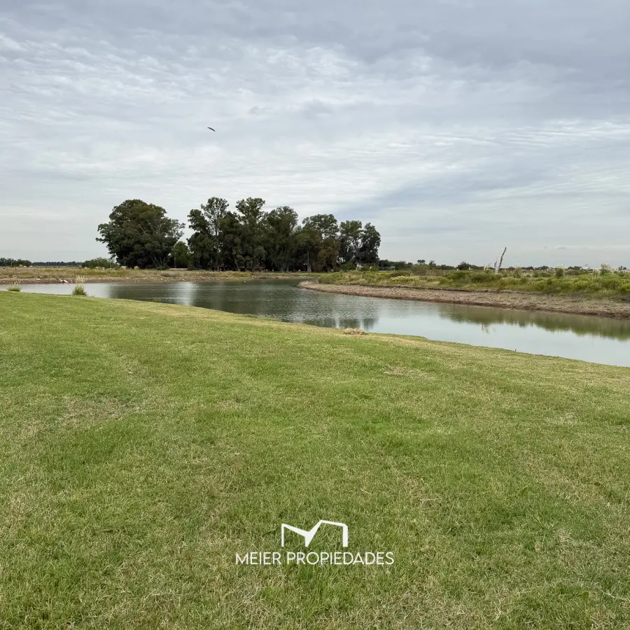 Lote en Barrio "El Principado" 711 M2 - AL LAGO - LOTE:10 FRAC: 25 - Imagen 5