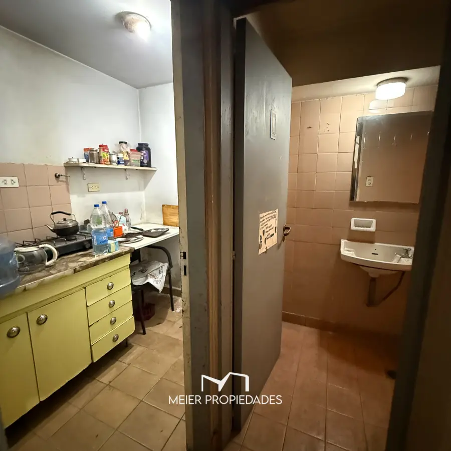 Local Comercial con Entrepiso en Monserrat CABA 90m2 Ubicacion Estrategica - Imagen 8