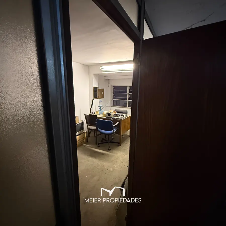 Local Comercial con Entrepiso en Monserrat CABA 90m2 Ubicacion Estrategica - Imagen 11