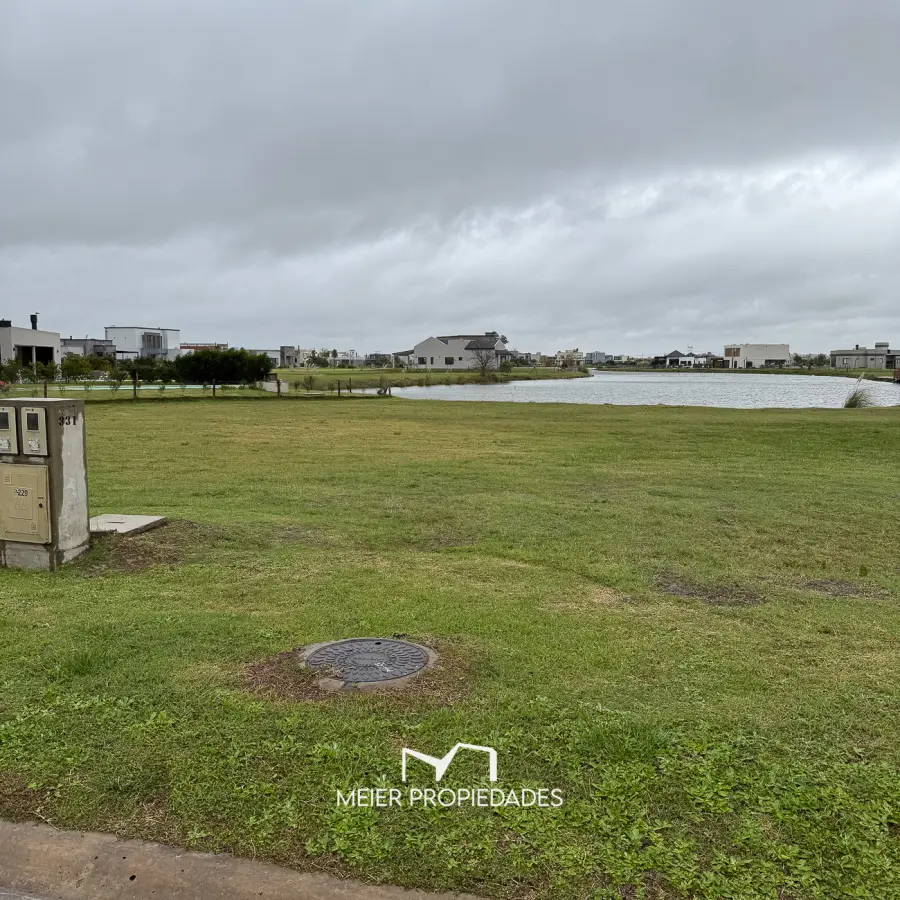 Lote En Barrio “Santa Clara al Sur” - A la Laguna -  Lote:331 737M2  - Imagen 4
