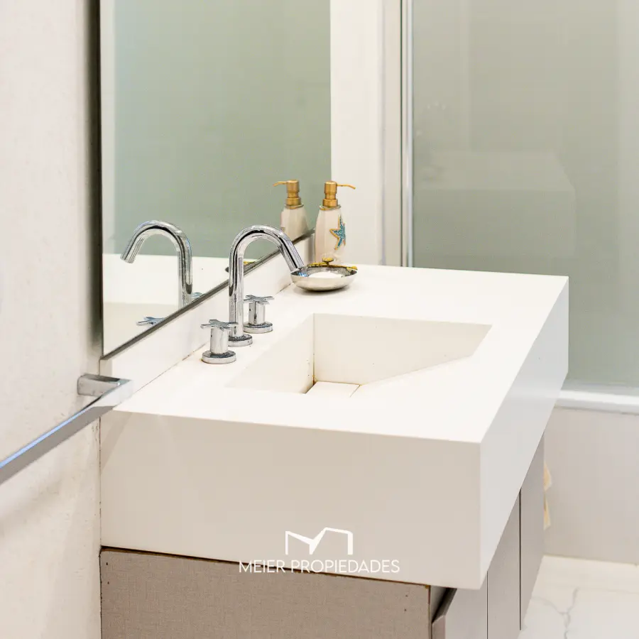 Exclusiva Residencia con Fondo a la Laguna y Muelle en Lagos de San Eliseo Lote: 193 - Imagen 9