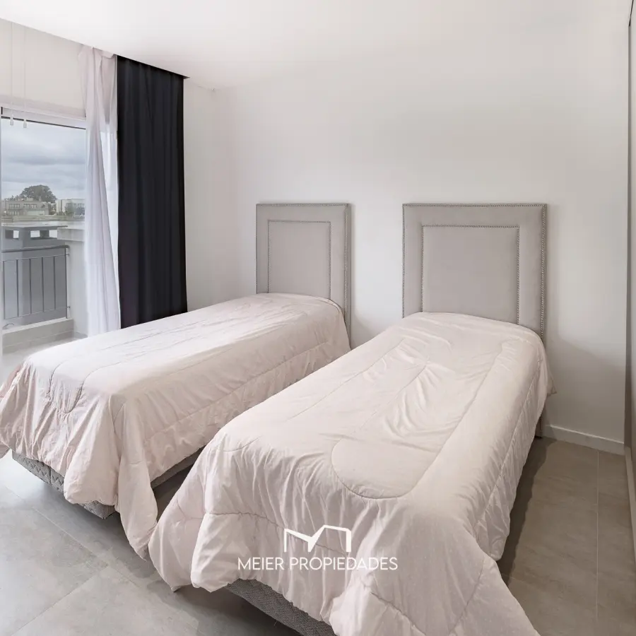 Exclusiva Residencia con Fondo a la Laguna y Muelle en Lagos de San Eliseo Lote: 193 - Imagen 14