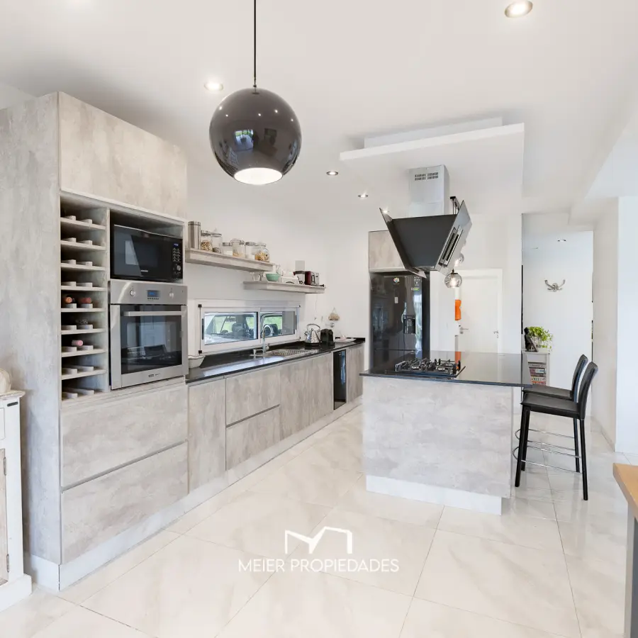 Exclusiva Residencia con Fondo a la Laguna y Muelle en Lagos de San Eliseo Lote: 193 - Imagen 24