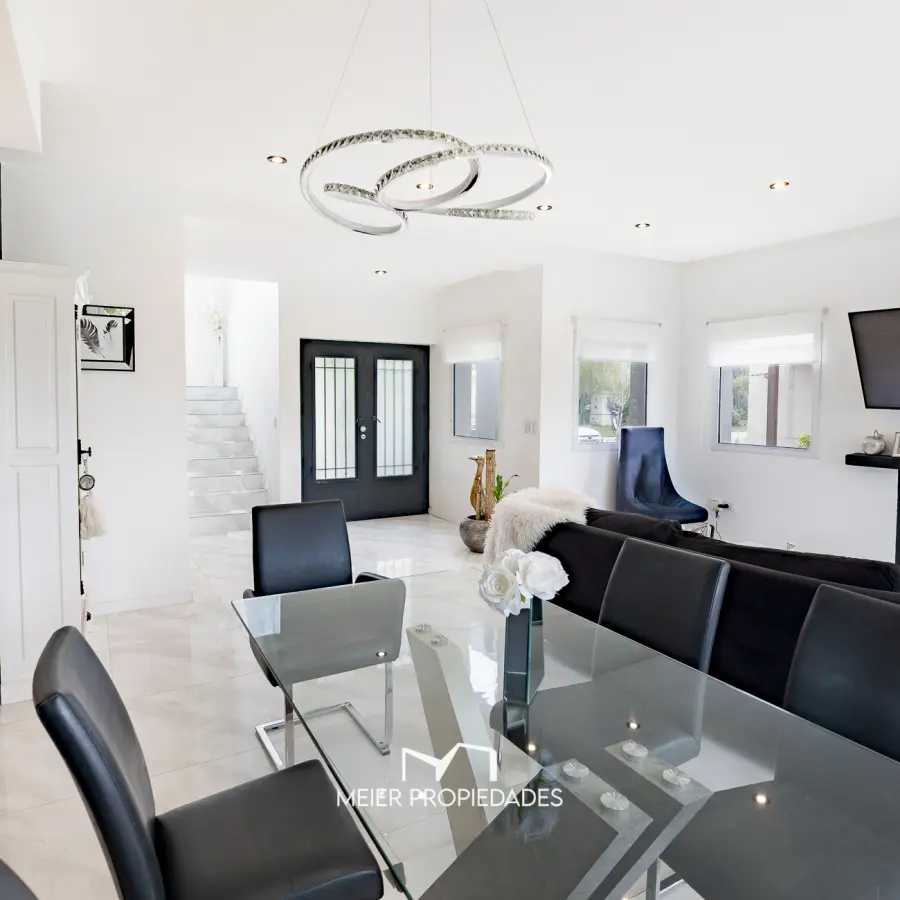Exclusiva Residencia con Fondo a la Laguna y Muelle en Lagos de San Eliseo Lote: 193 - Imagen 28