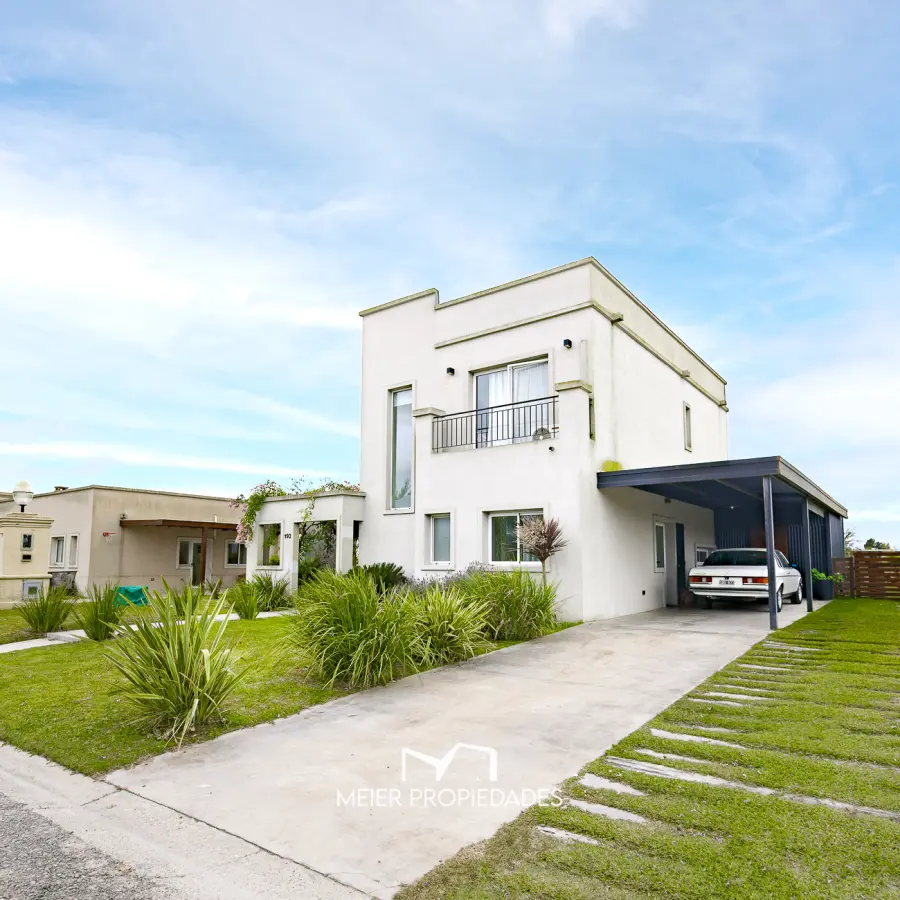 Exclusiva Residencia con Fondo a la Laguna y Muelle en Lagos de San Eliseo Lote: 193 - Imagen 33