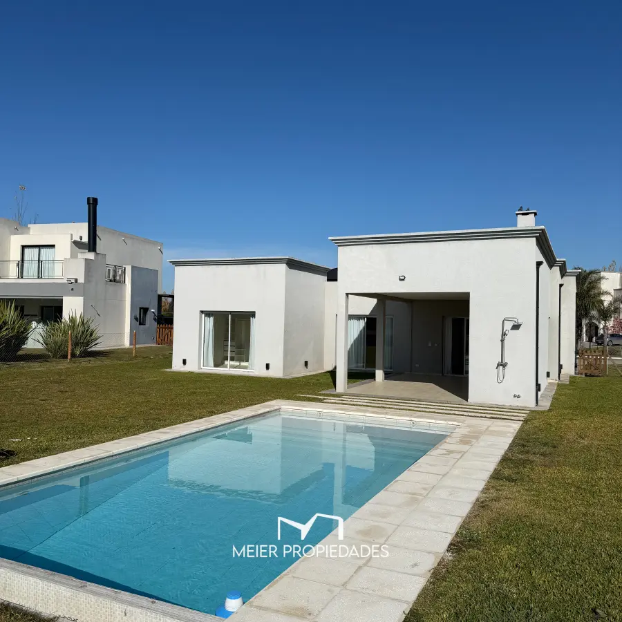 Casa con Vista Al Lago en Lagos de San Eliseo - 190 m² - Pileta - Totalmente Equipada - Imagen 5