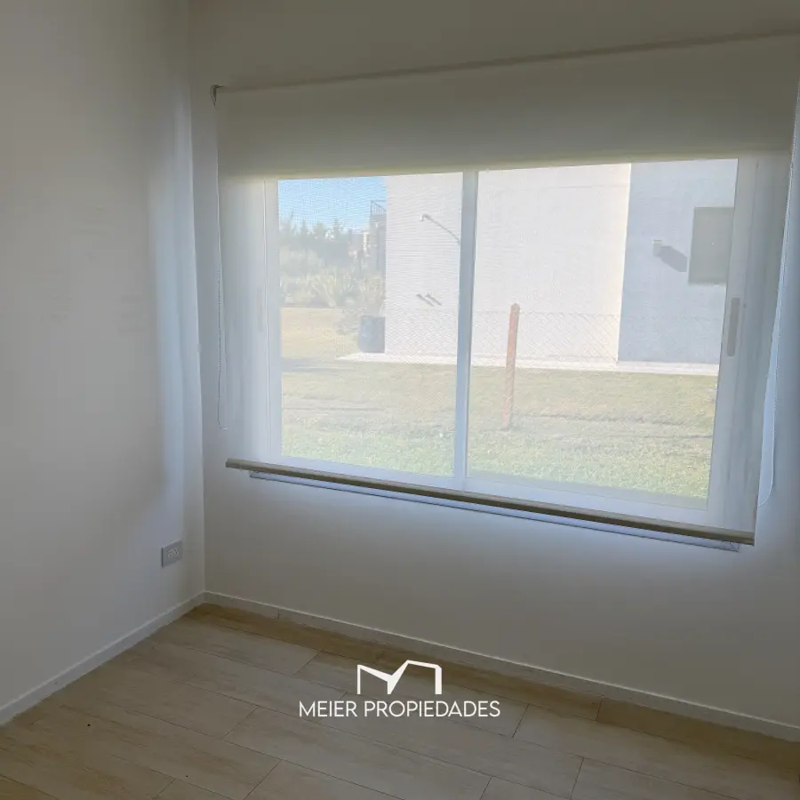 Casa con Vista Al Lago en Lagos de San Eliseo - 190 m² - Pileta - Totalmente Equipada - Imagen 10