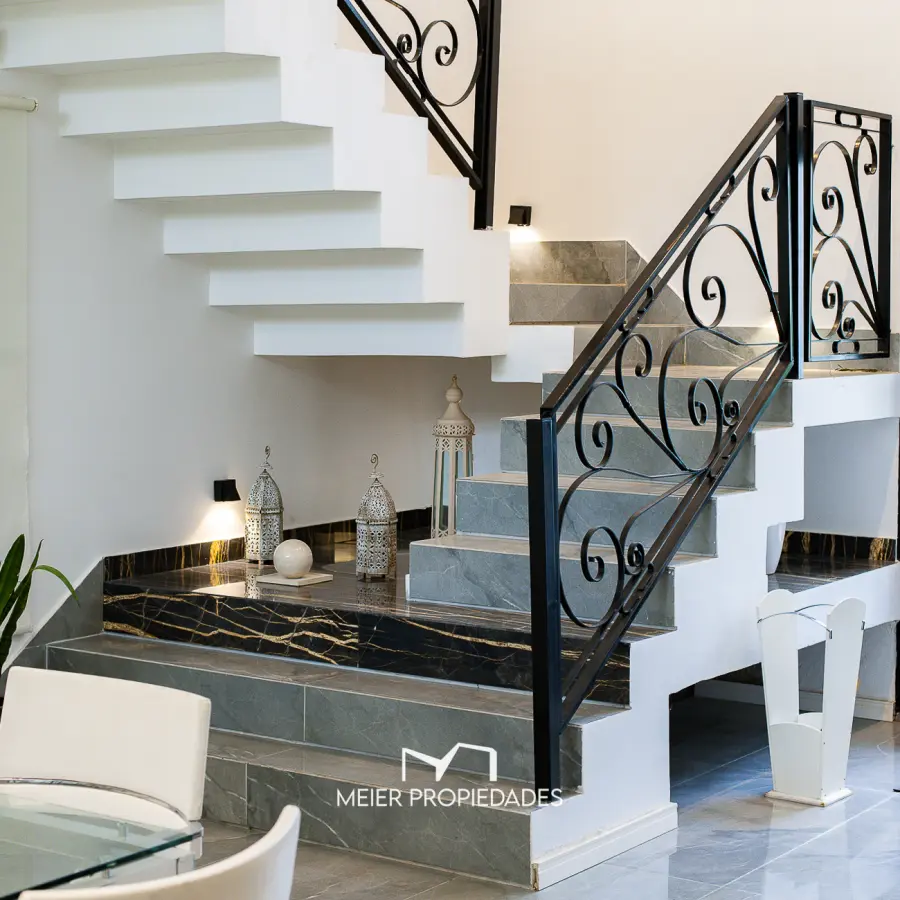 Exclusiva Residencia de Categoría en "Lagos de San Eliseo" - 400m2 - Lote: 4 - Imagen 5