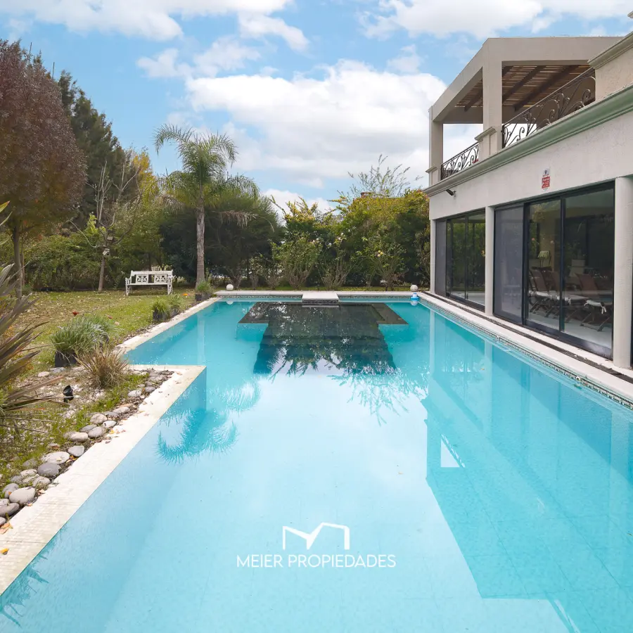 Exclusiva Residencia de Categoría en "Lagos de San Eliseo" - 400m2 - Lote: 4 - Imagen 10