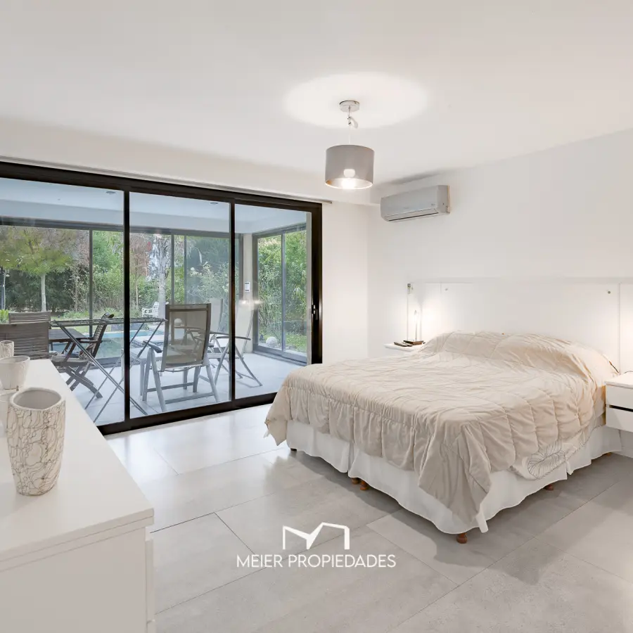 Exclusiva Residencia de Categoría en "Lagos de San Eliseo" - 400m2 - Lote: 4 - Imagen 11