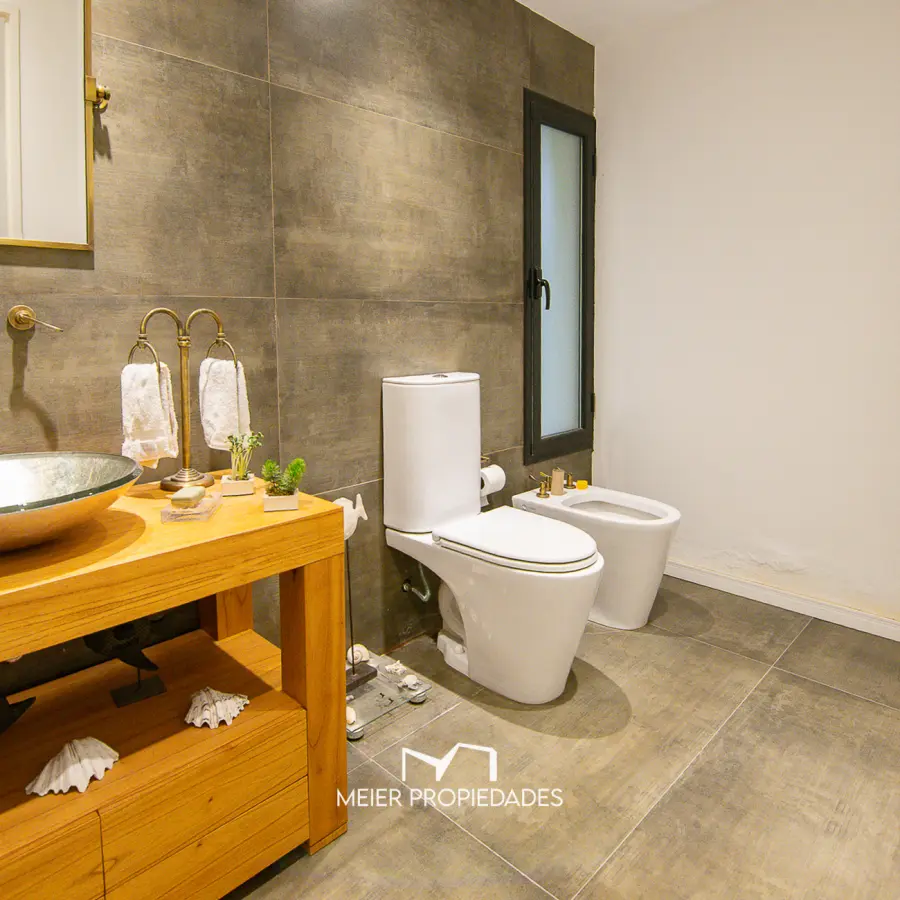 Exclusiva Residencia de Categoría en "Lagos de San Eliseo" - 400m2 - Lote: 4 - Imagen 15