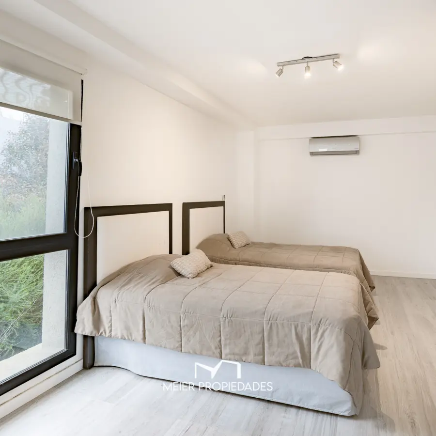 Exclusiva Residencia de Categoría en "Lagos de San Eliseo" - 400m2 - Lote: 4 - Imagen 17