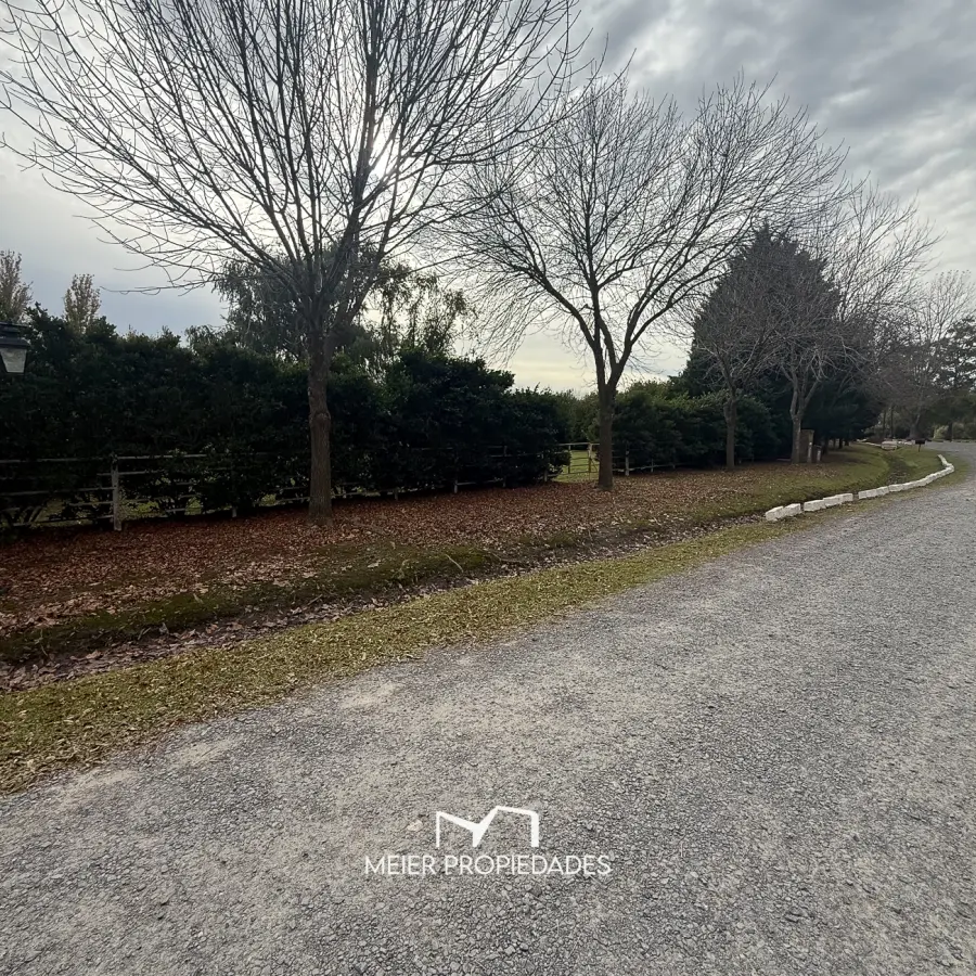 Venta de Lote en Haras del Sur I - 1593 M2 - Inmejorable Ubicacion - Imagen 6