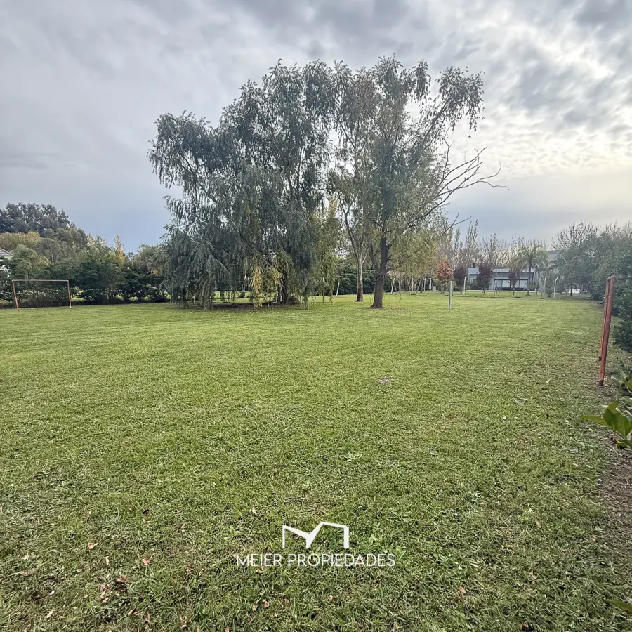 Venta de Lote en Haras del Sur I - 1593 M2 - Inmejorable Ubicacion - Imagen 8