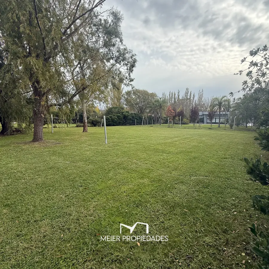 Venta de Lote en Haras del Sur I - 1593 M2 - Inmejorable Ubicacion - Imagen 9