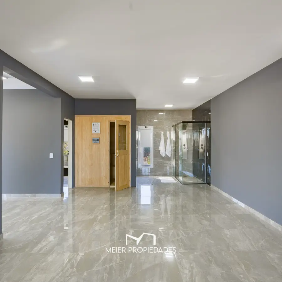 Exclusiva Residencia de Categoría con Master Suite de Lujo y Pileta en "Lagos de Canning" - Imagen 21