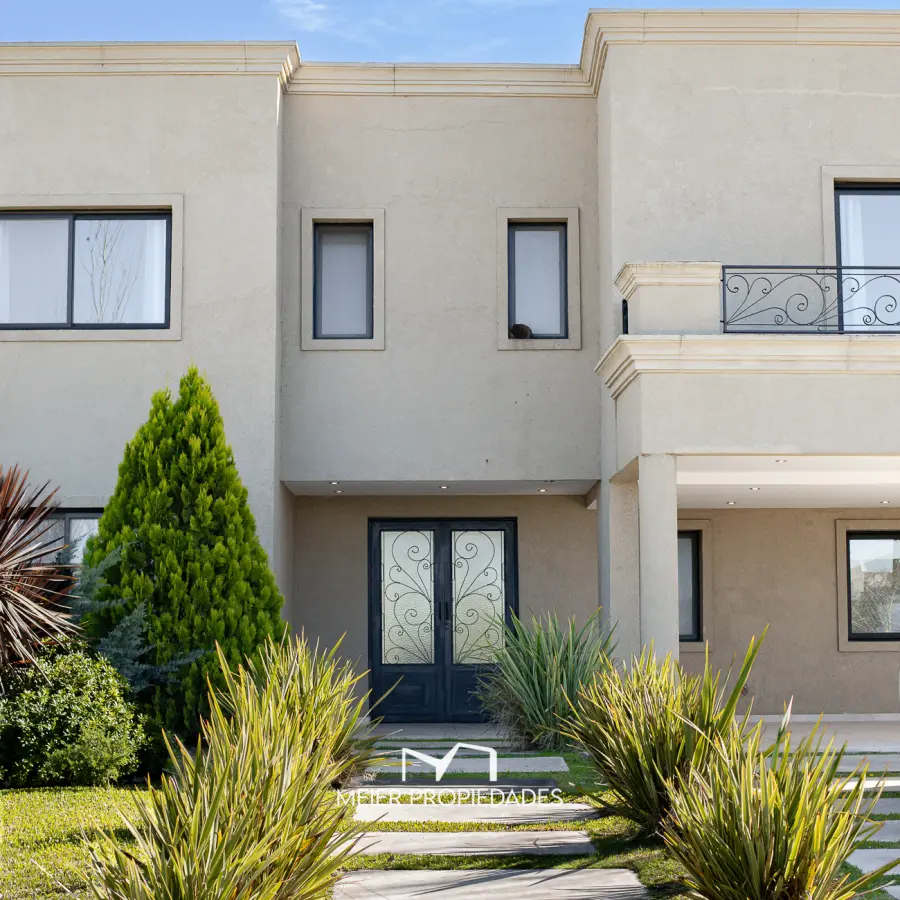 Gran Residencia de 7 ambientes 330 m² con Pileta y Galería en Lagos de San Eliseo - Imagen 7