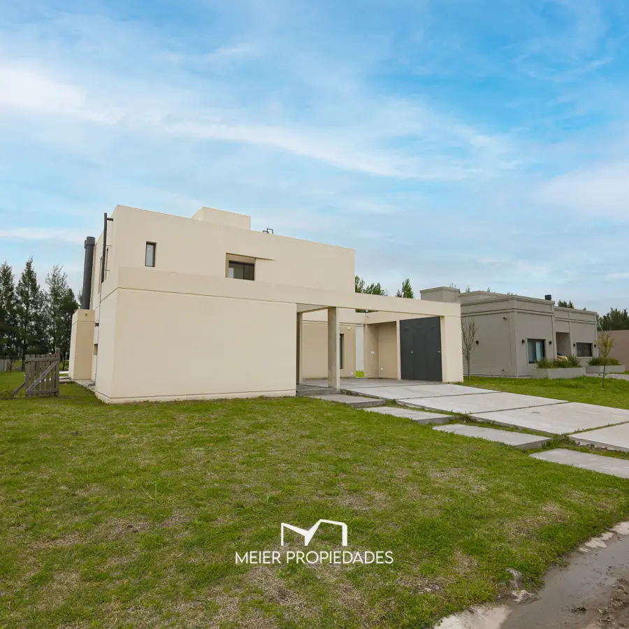 Casa a estrenar de DIseño Contemporáneo, 3 dormitorios, piscina en Lagos de San Eliseo. - Imagen 3