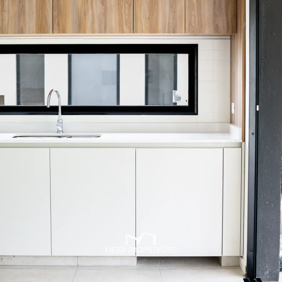 Casa a estrenar de DIseño Contemporáneo, 3 dormitorios, piscina en Lagos de San Eliseo. - Imagen 11