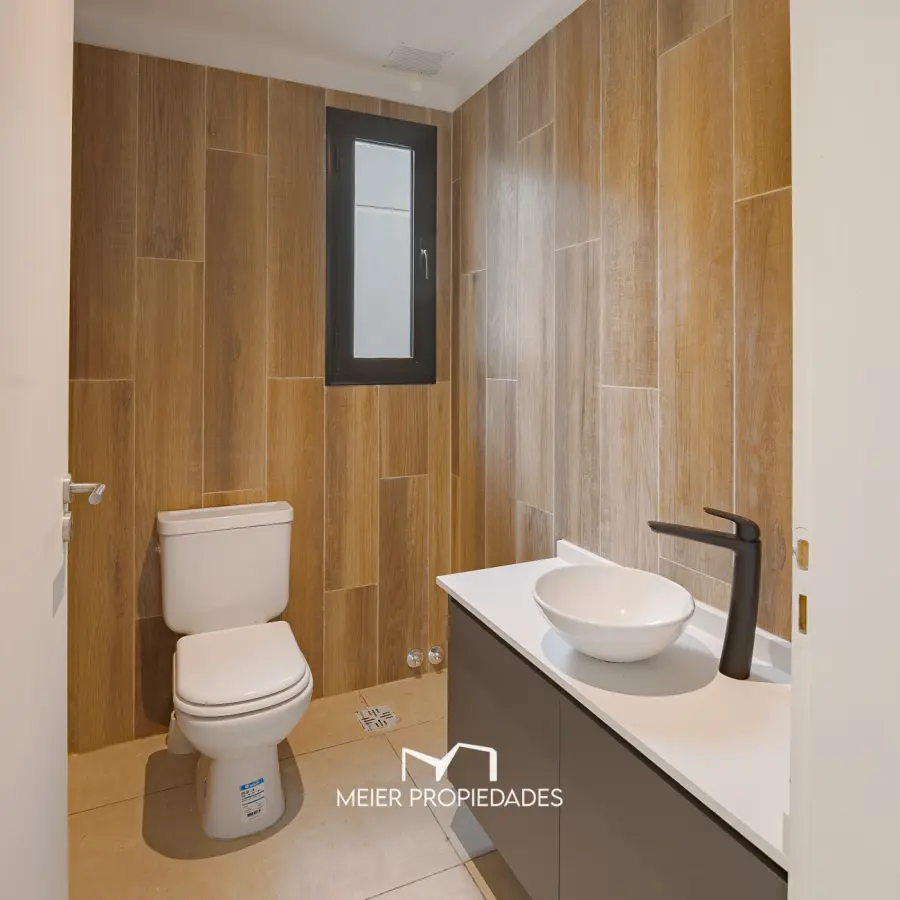 Casa a estrenar de DIseño Contemporáneo, 3 dormitorios, piscina en Lagos de San Eliseo. - Imagen 18